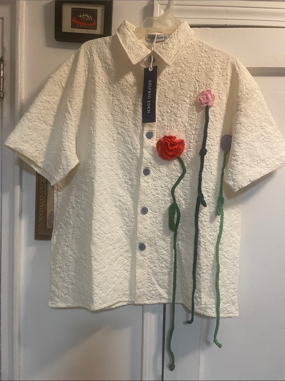 Aelfric Eden Floral 3D Knitted Short Sleeve Button Down NWT